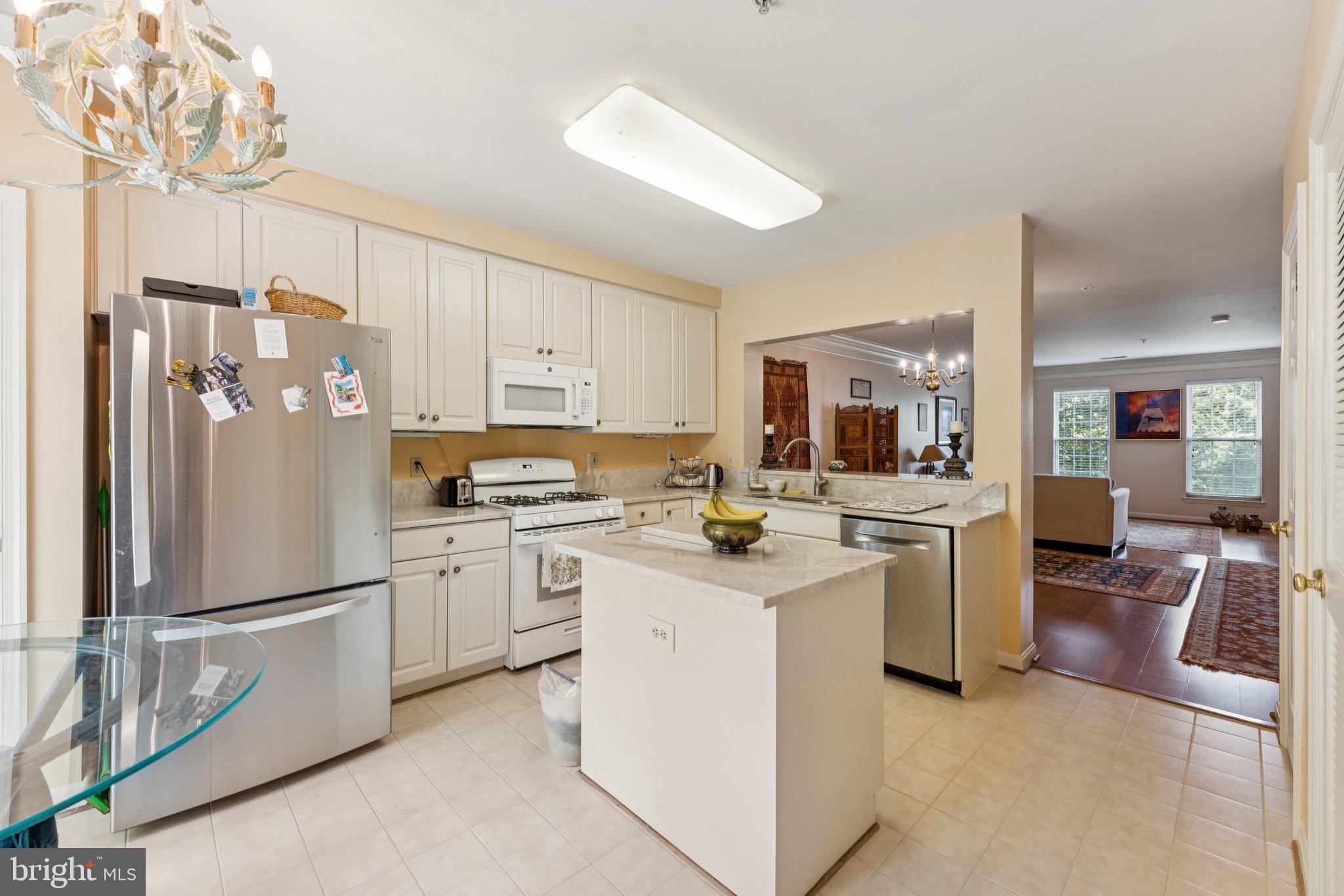 WESTWOOD VILLAGE - Residential Lease