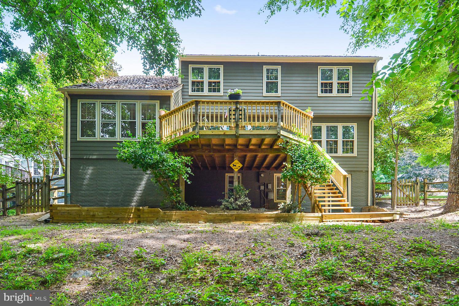 LAKE RIDGE - Residential