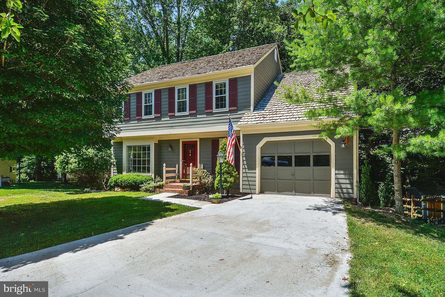 LAKE RIDGE - Residential