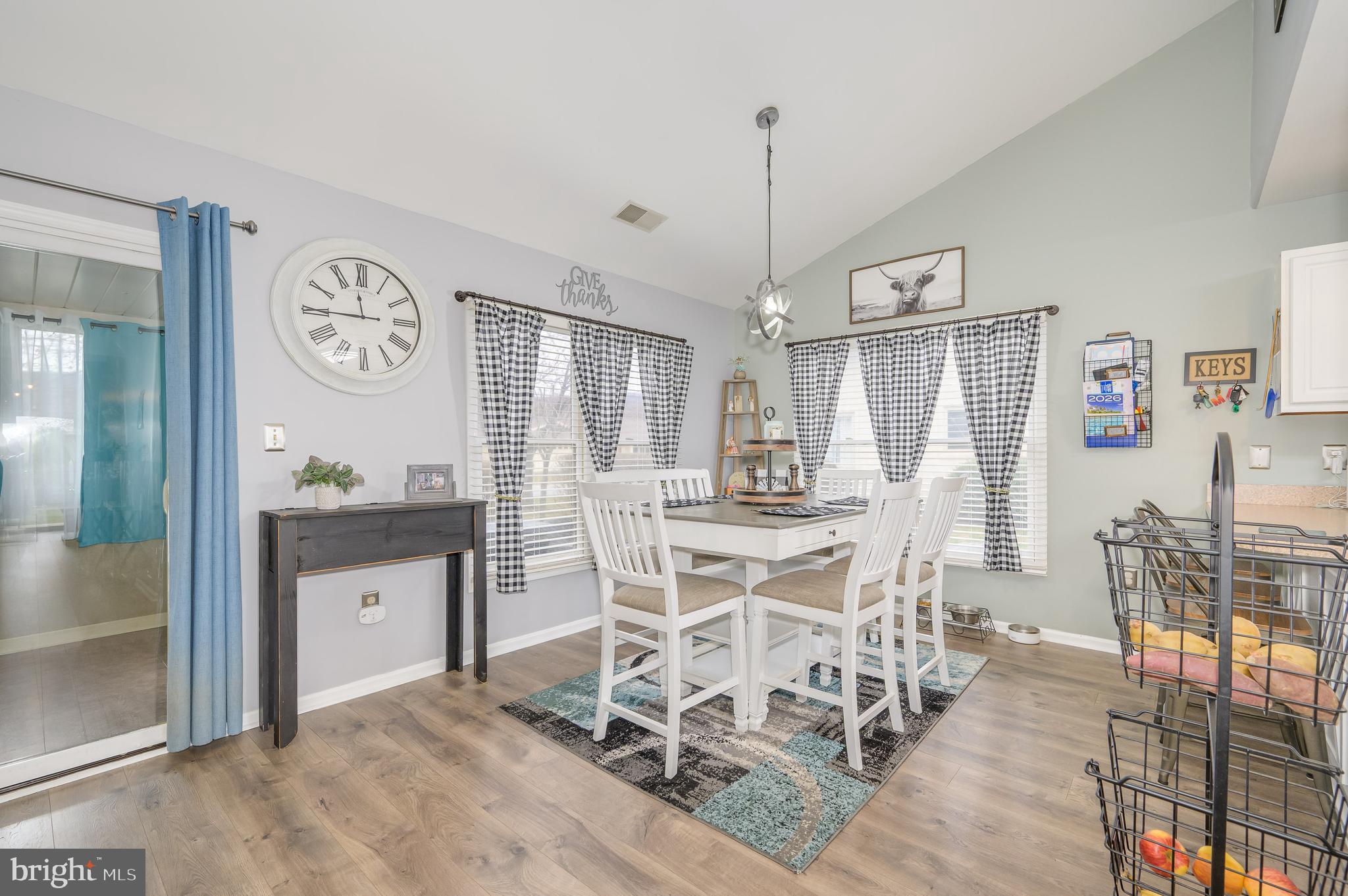 THE WOODS RESORT - Residential