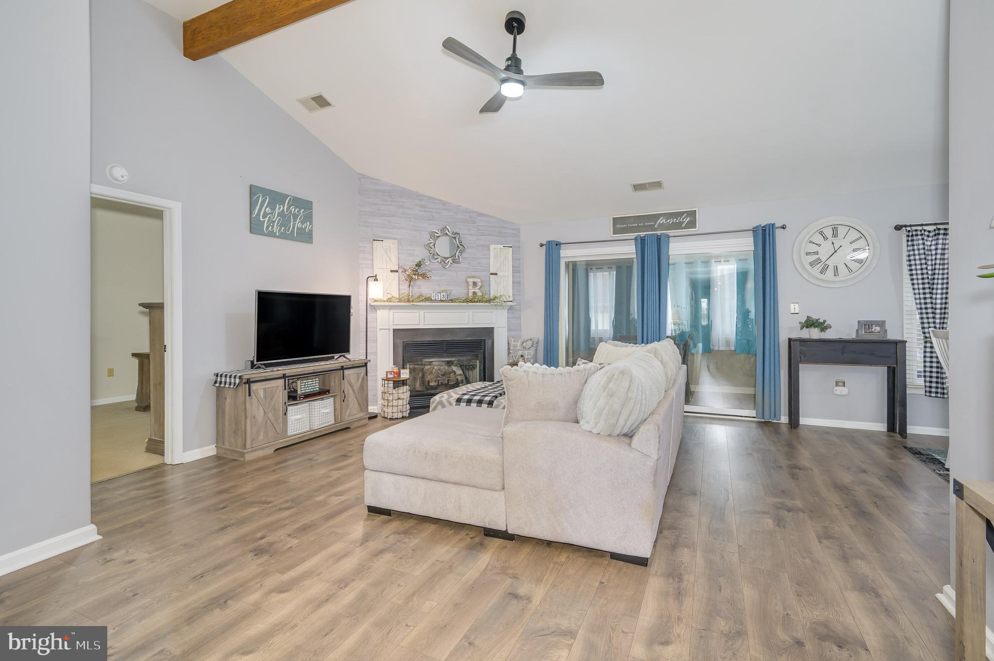 THE WOODS RESORT - Residential