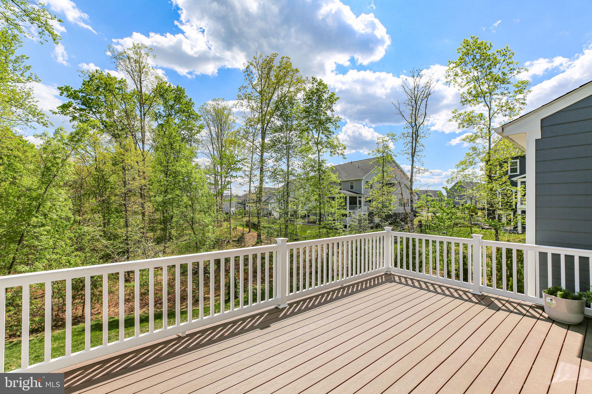 FAWN LAKE - Residential