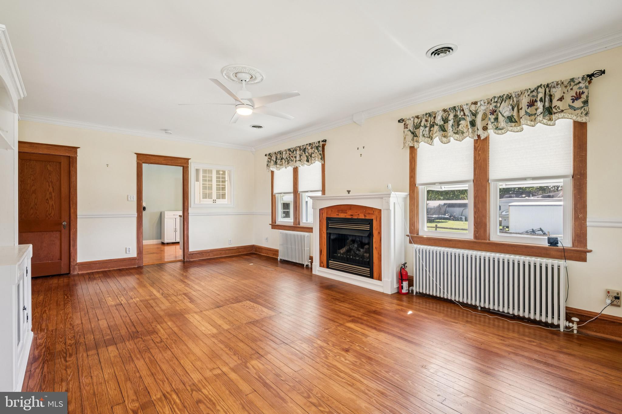 3431 N EAST BOULEVARD