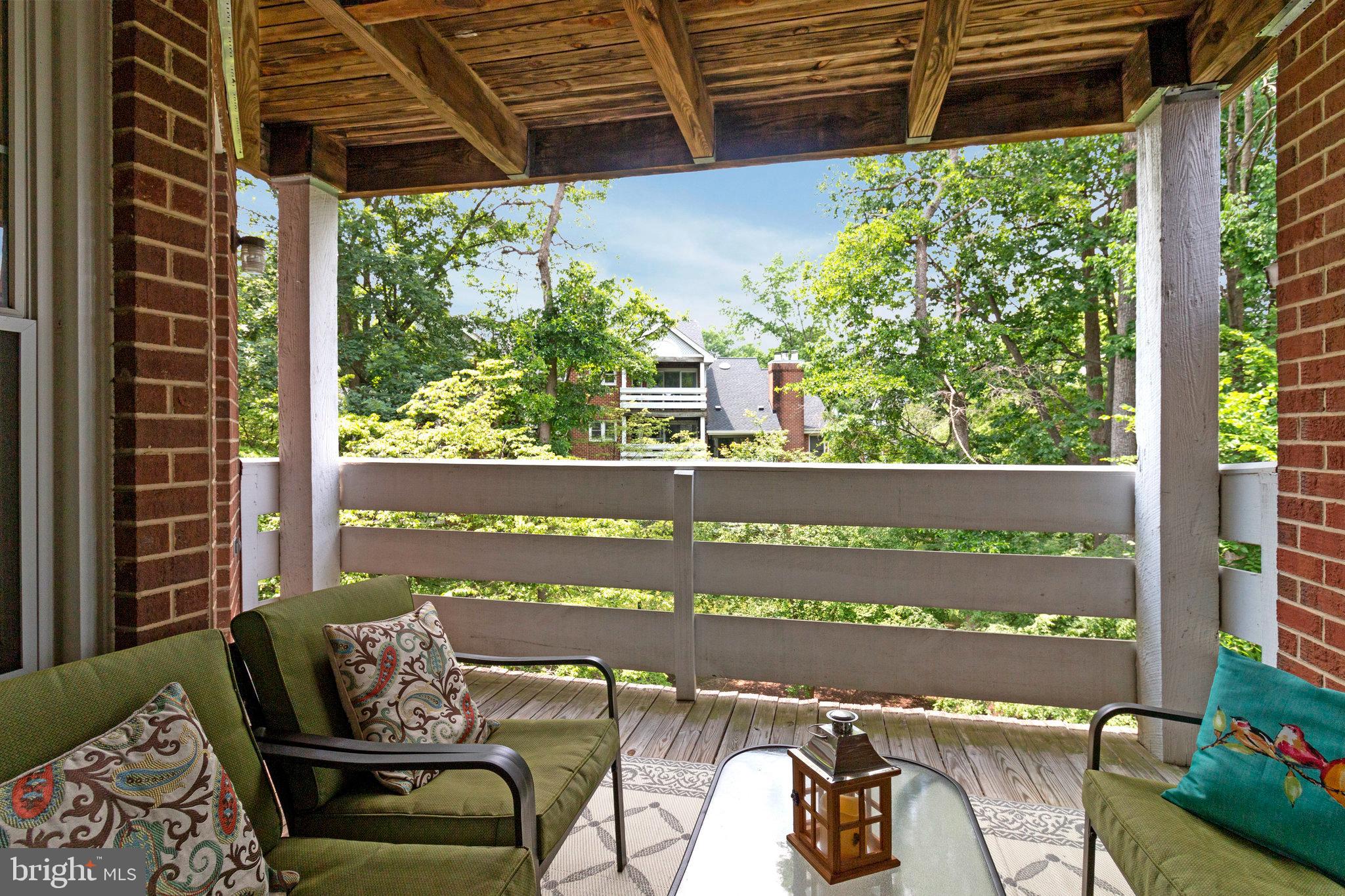 7596 LAKESIDE VILLAGE DRIVE J