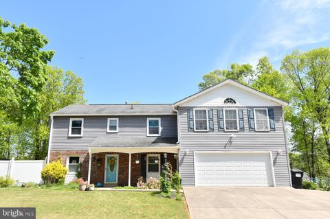 Photo of 7309 Castle Road, MANASSAS, VA 20109 (MLS # VAPW2117828)
