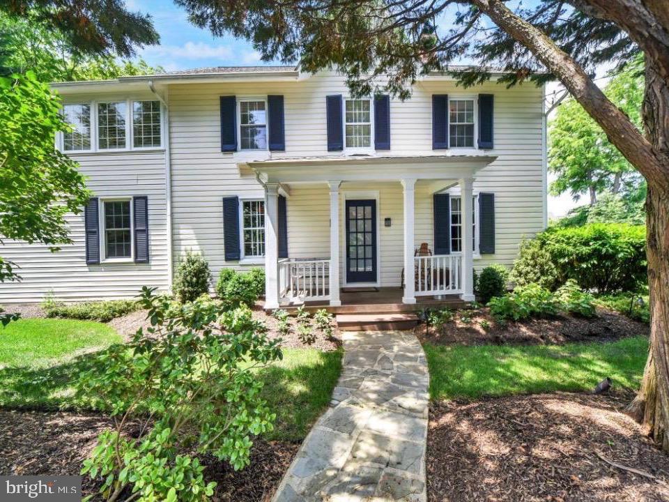 112 HOOKS LANE