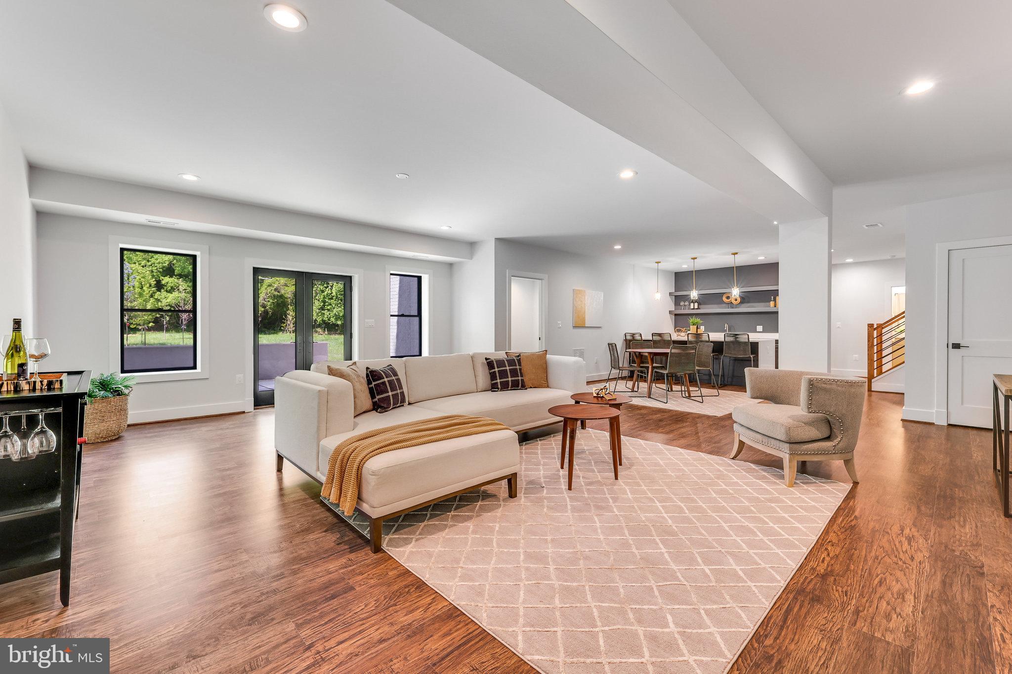 ROSEMONT - Residential