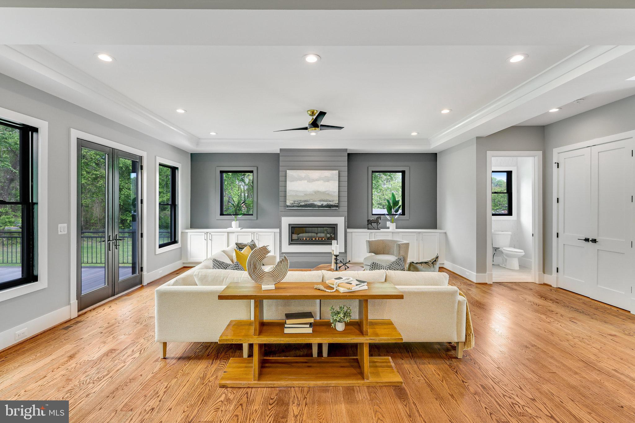 ROSEMONT - Residential