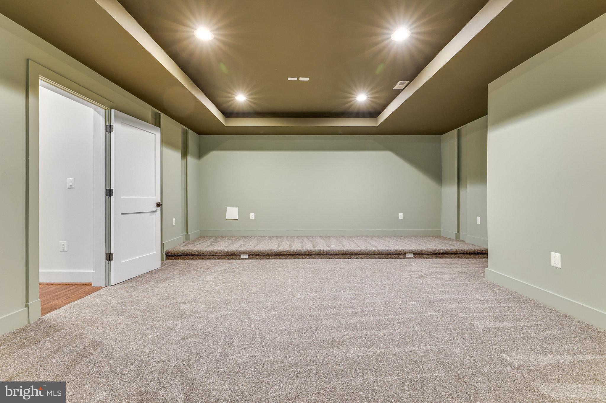 ROSEMONT - Residential