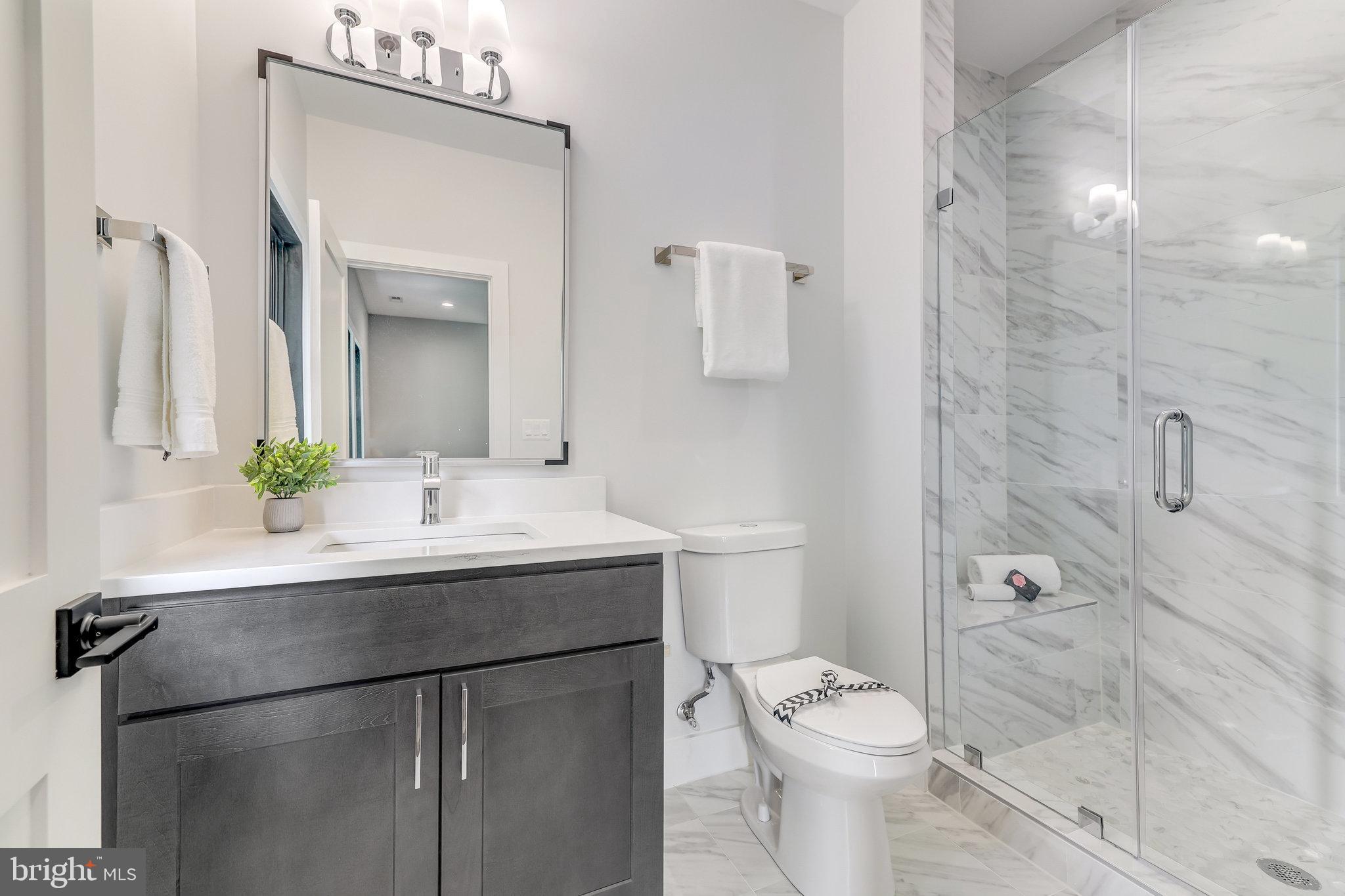 ROSEMONT - Residential