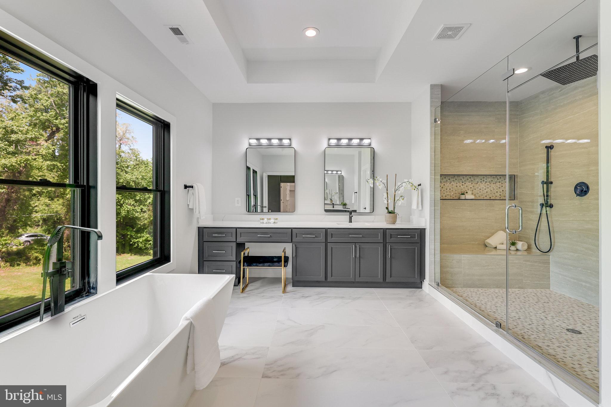 ROSEMONT - Residential