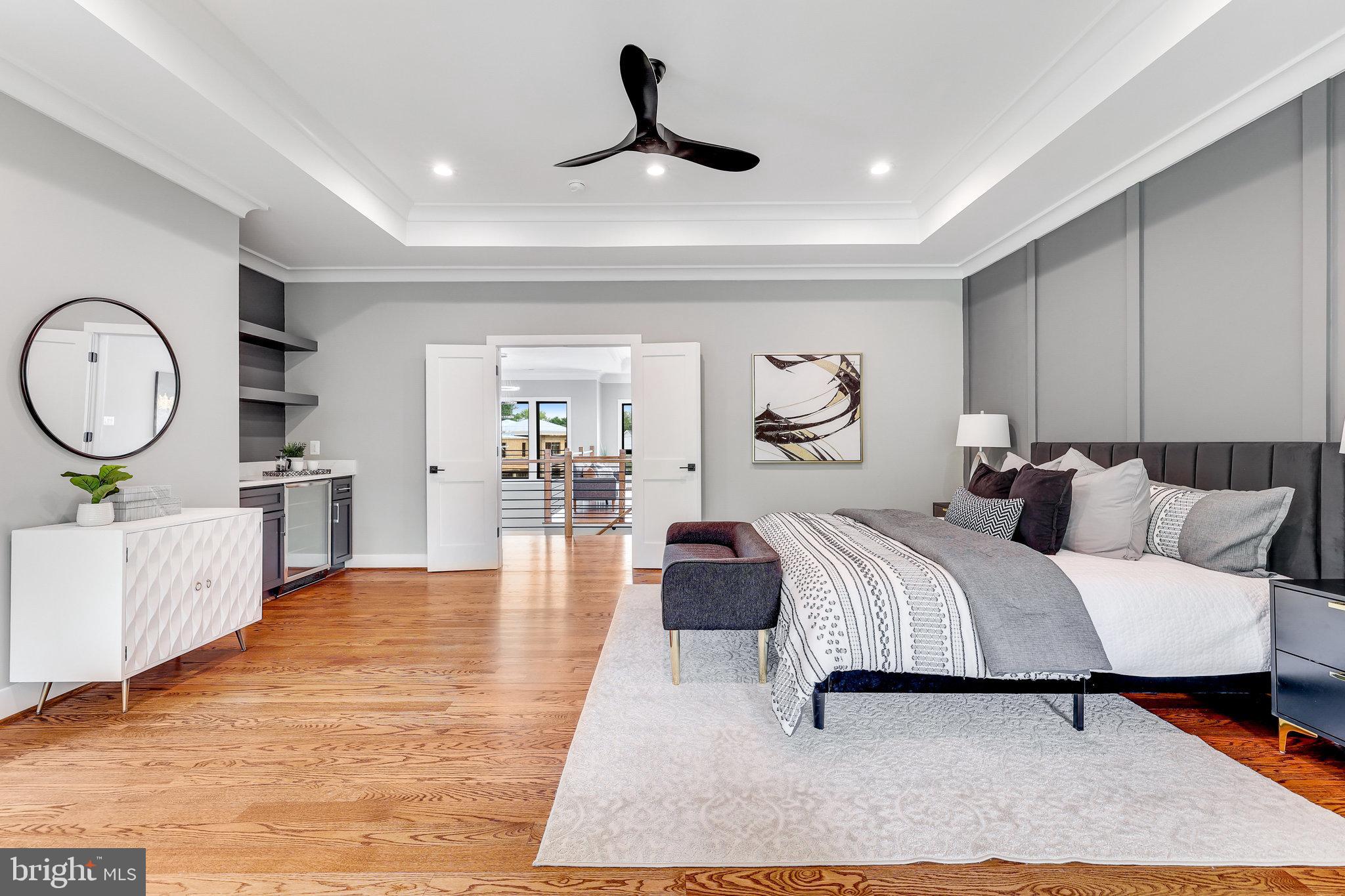 ROSEMONT - Residential