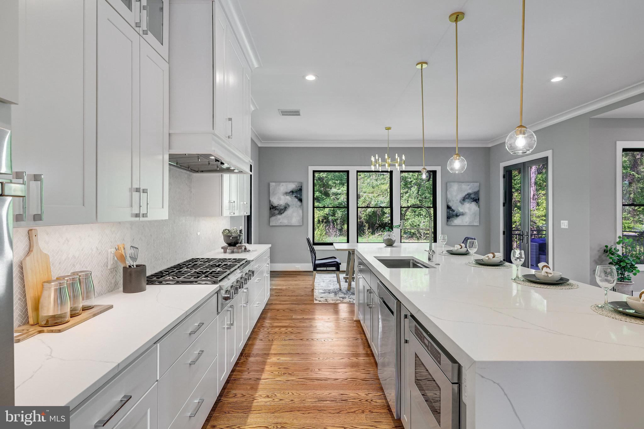 ROSEMONT - Residential