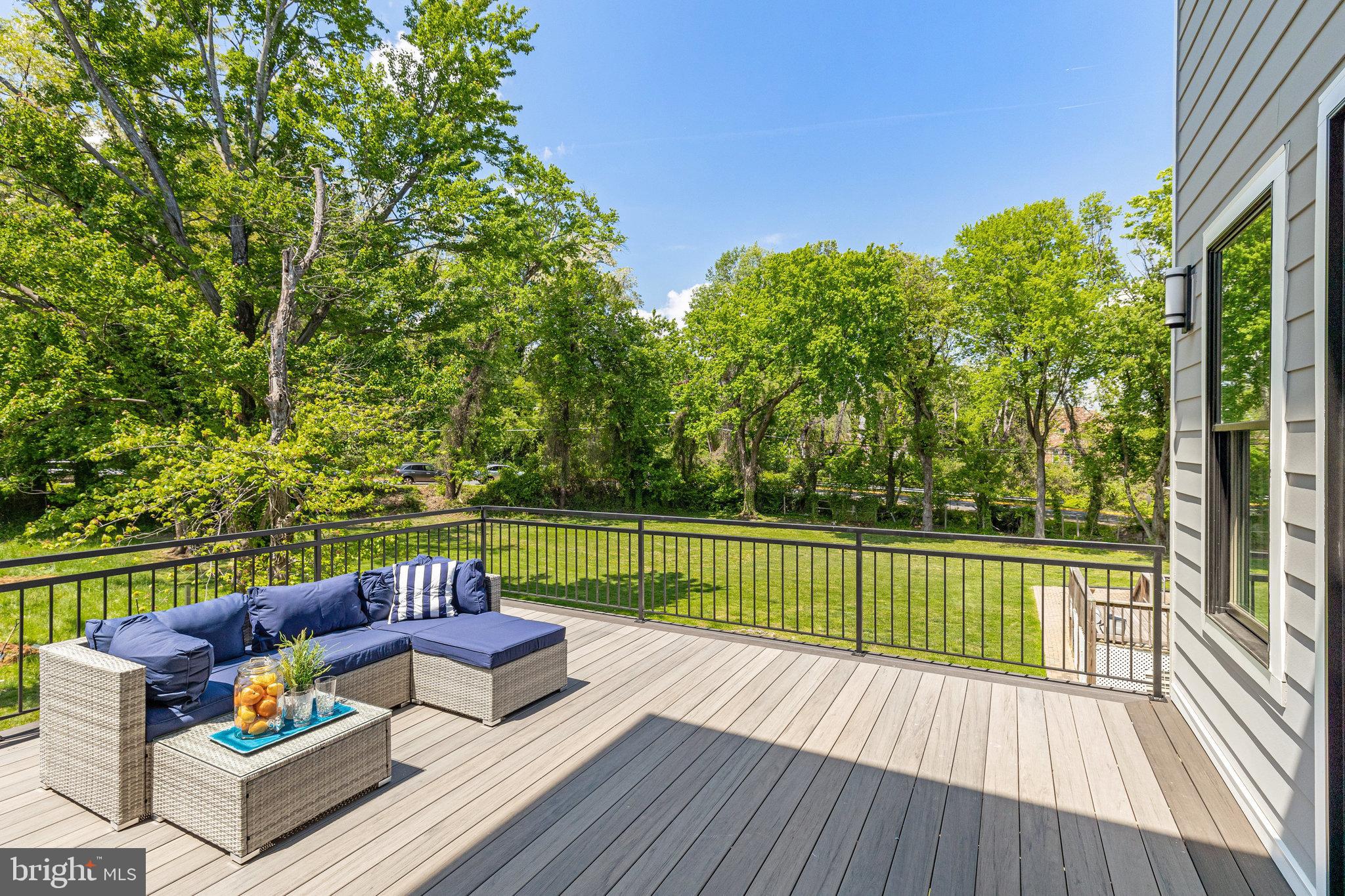 ROSEMONT - Residential