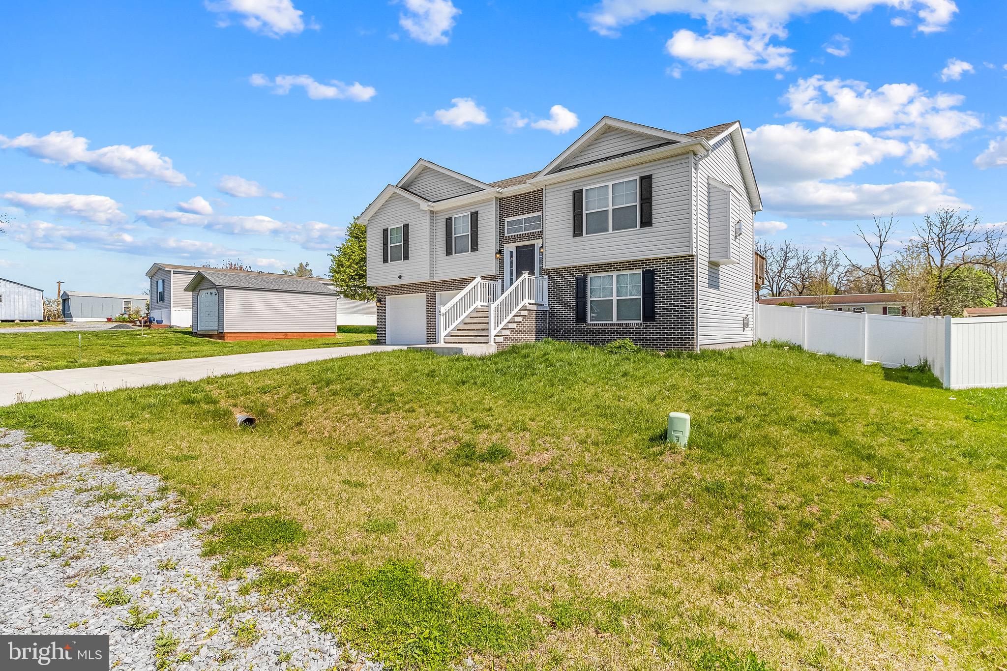 HERITAGE HILLS - Residential