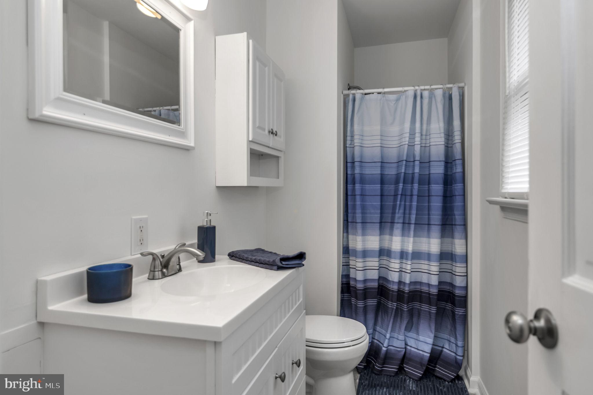 NORTH FERRY FARMS - Residential