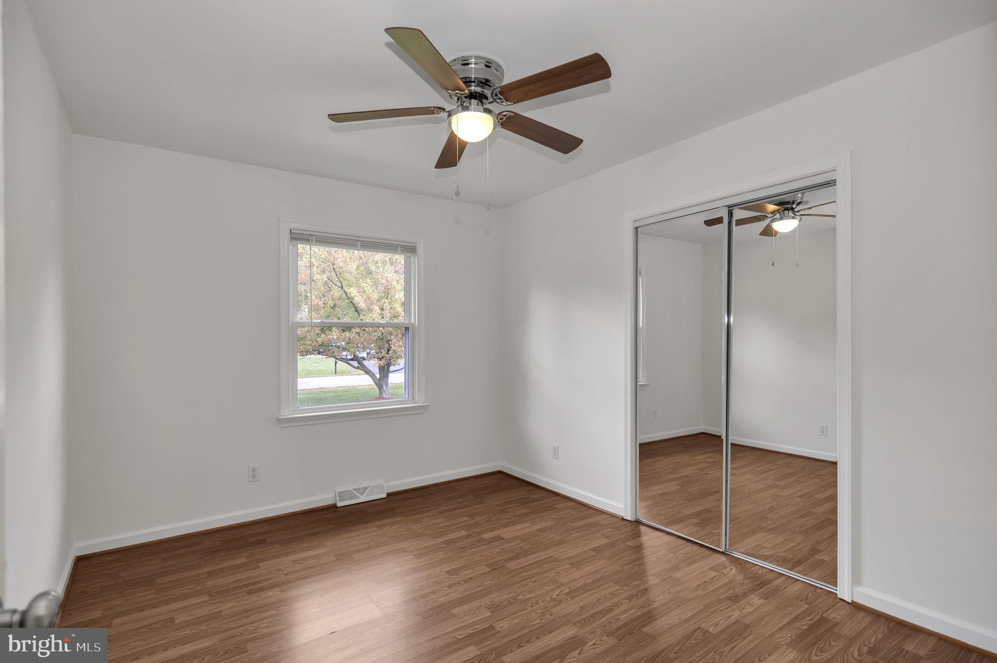 NORTH FERRY FARMS - Residential