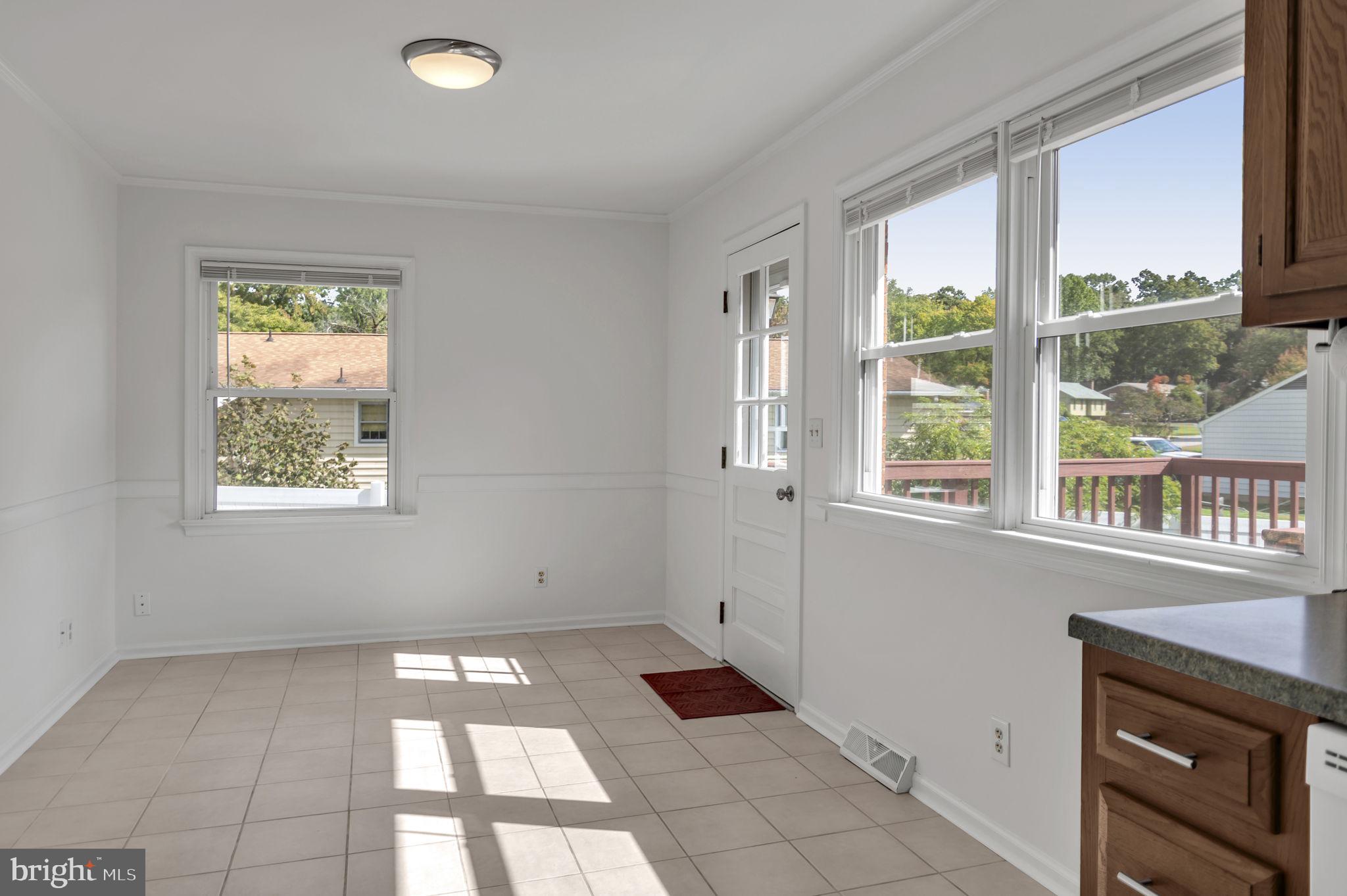 NORTH FERRY FARMS - Residential