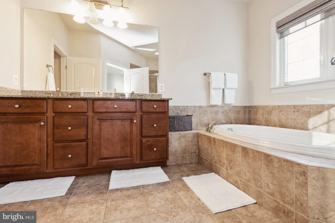 FAIR WOOD - Residential