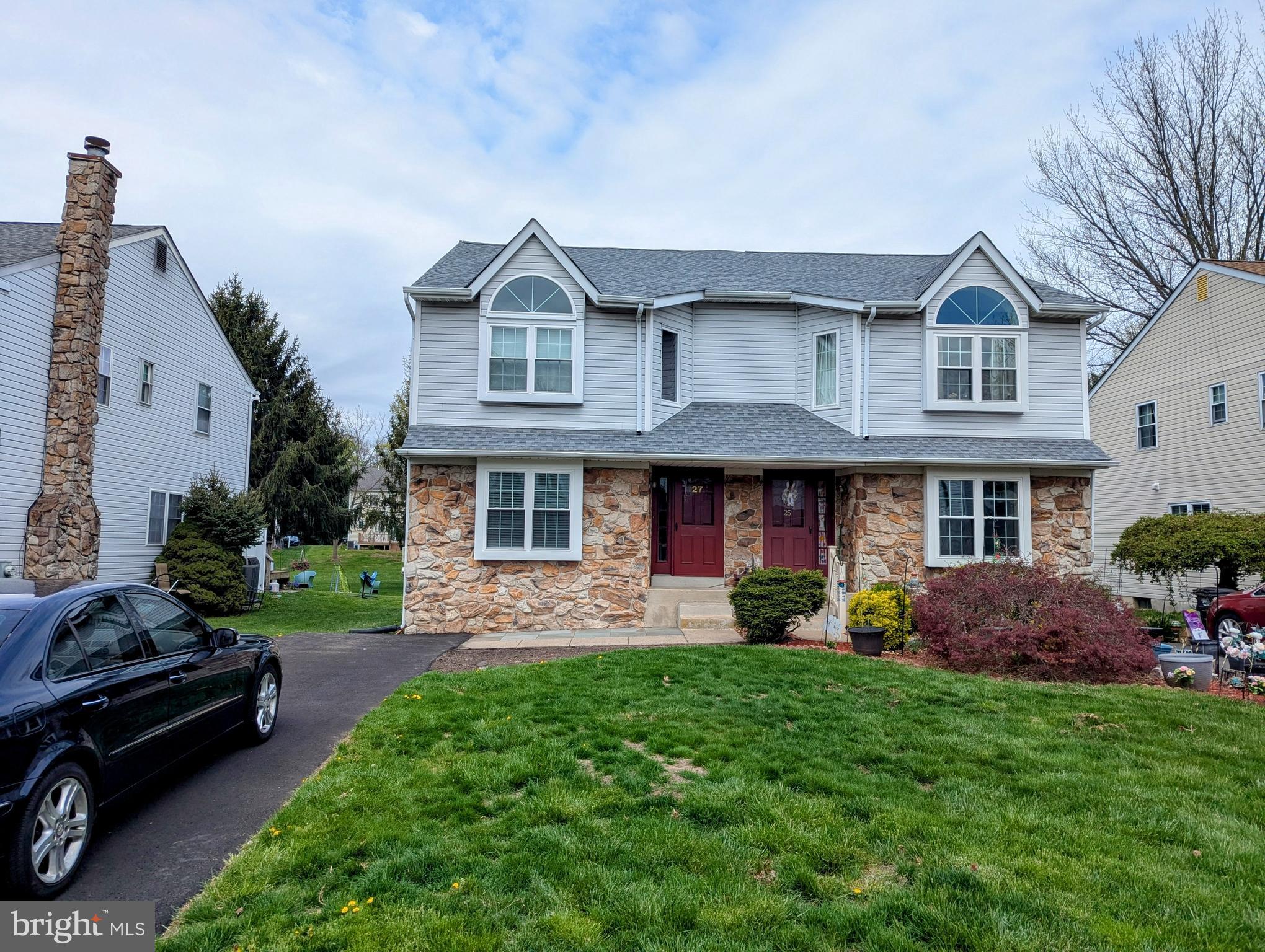 SANDY RIDGE TWINS - Residential Lease