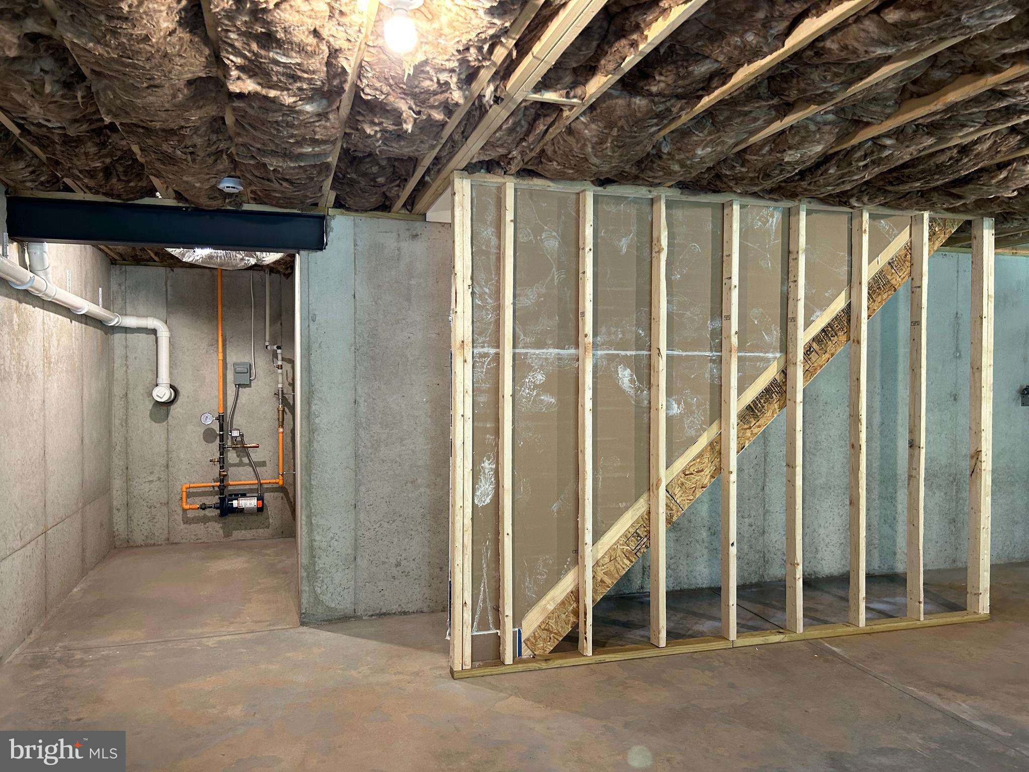 WOODLAND HILLS - Residential