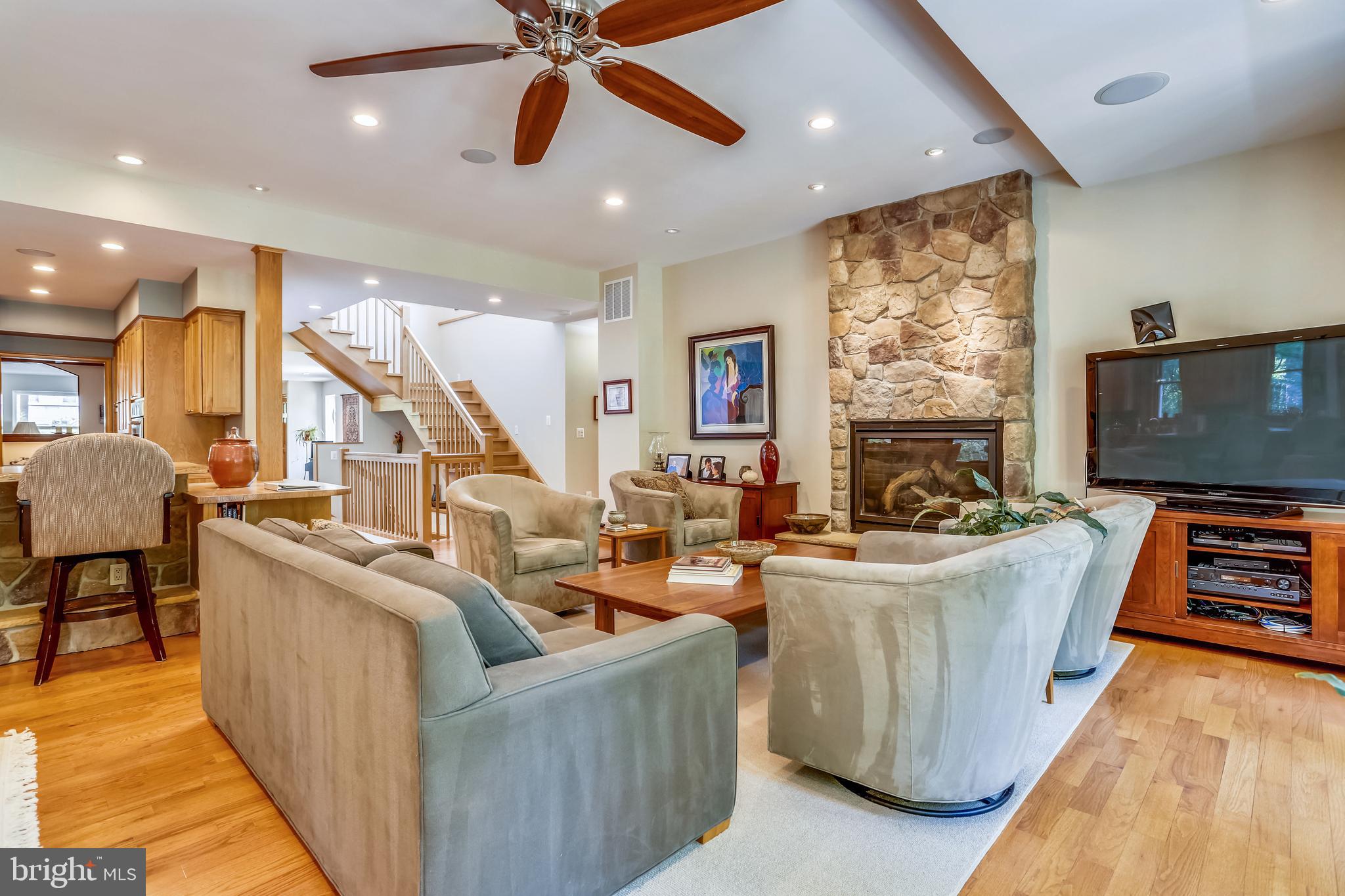 BRADDOCK HEIGHTS - Residential