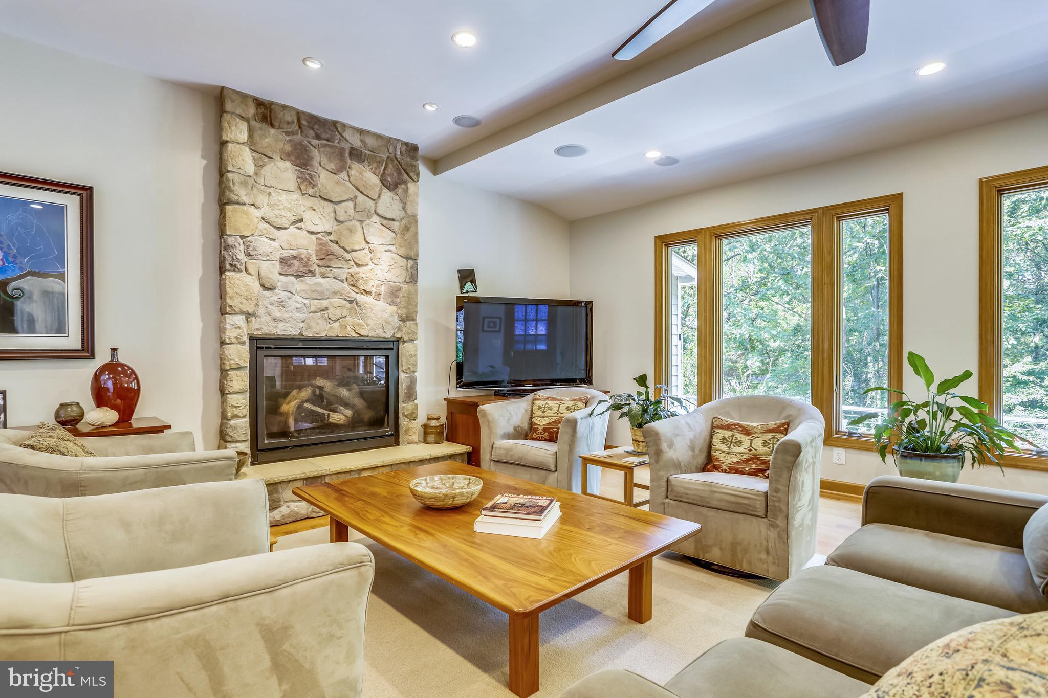 BRADDOCK HEIGHTS - Residential