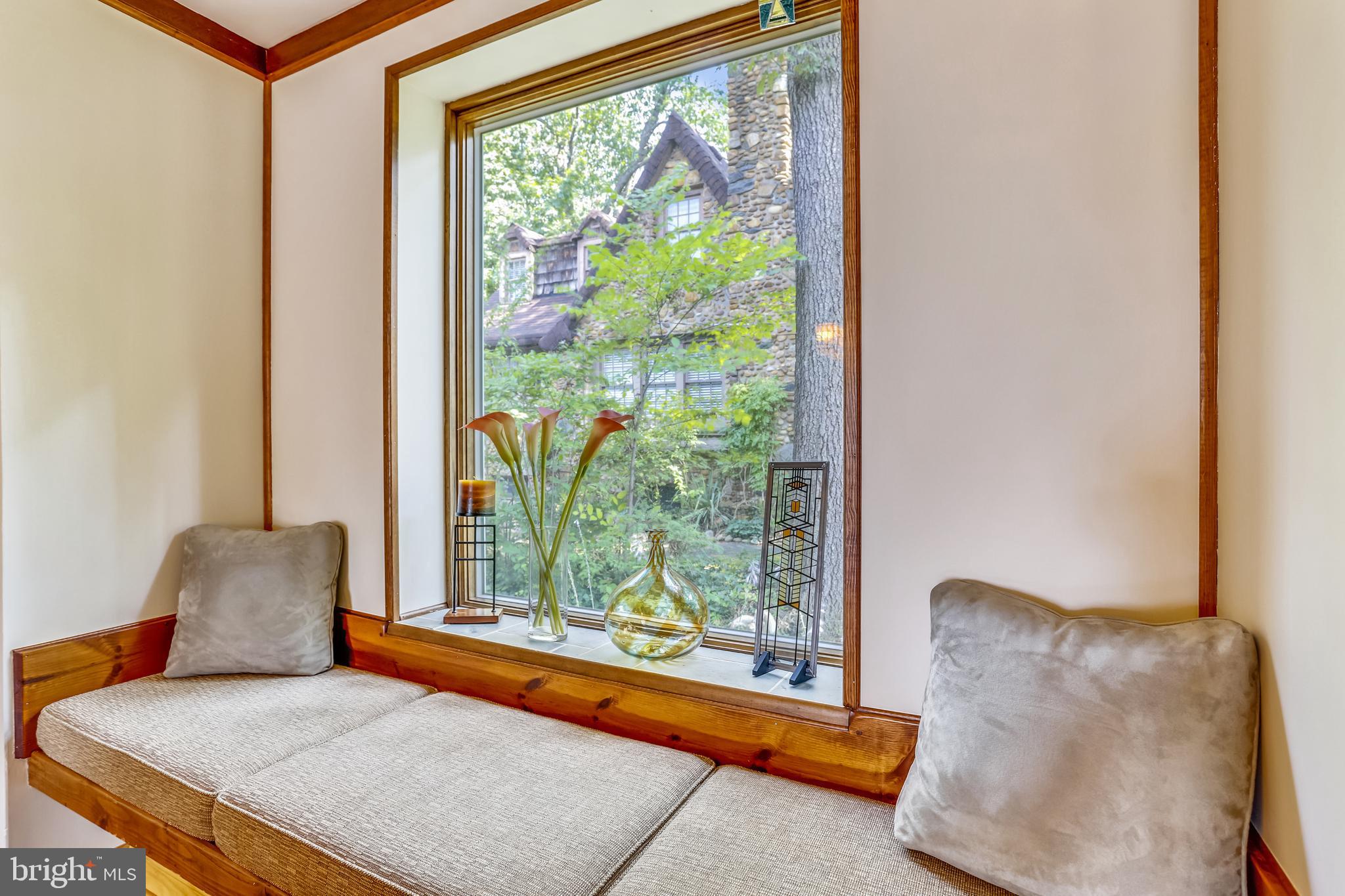 BRADDOCK HEIGHTS - Residential