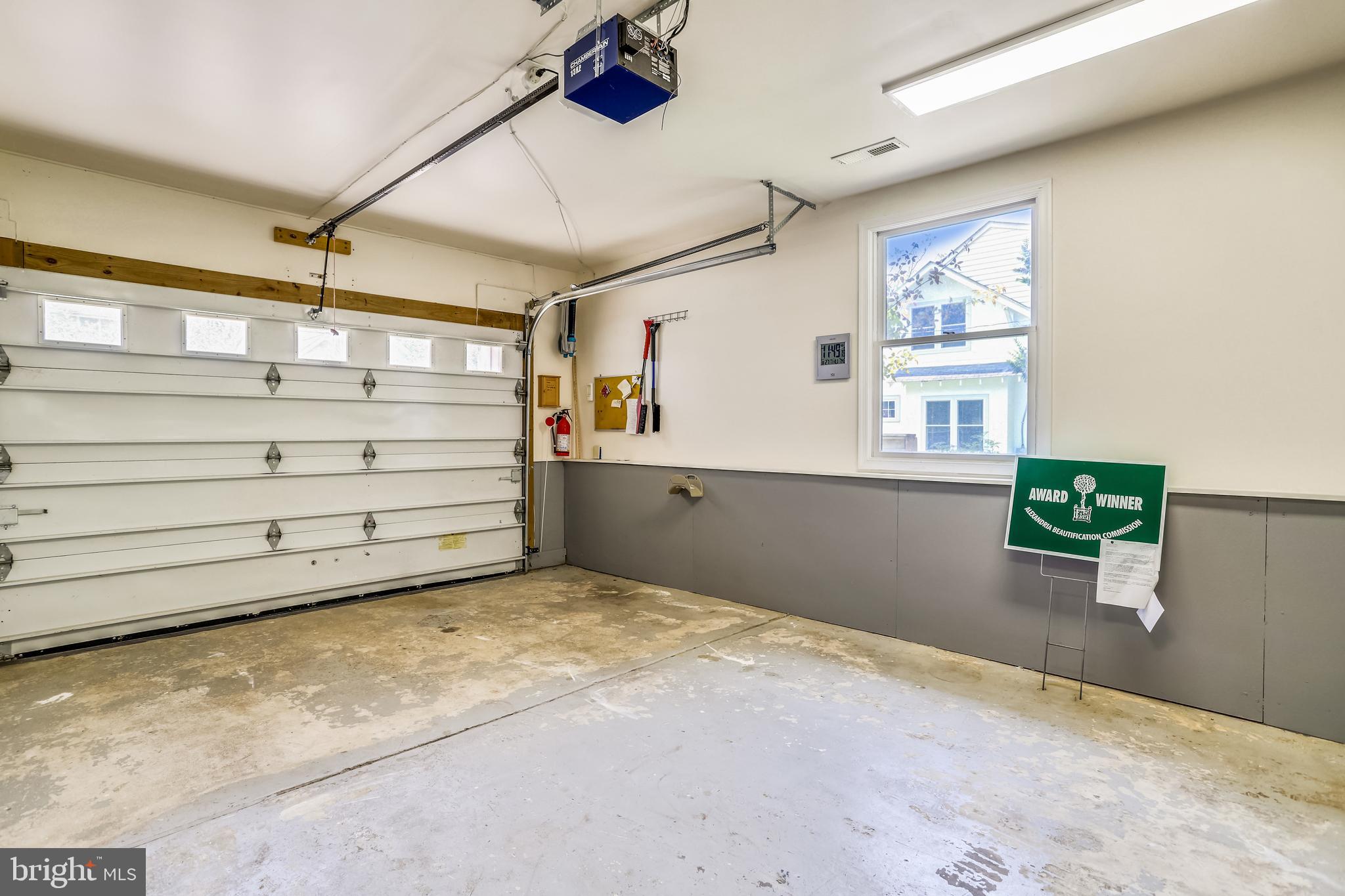 BRADDOCK HEIGHTS - Residential