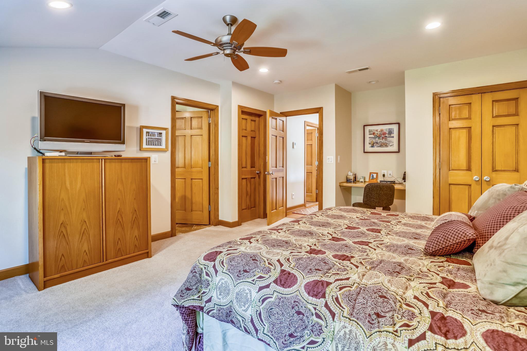 BRADDOCK HEIGHTS - Residential