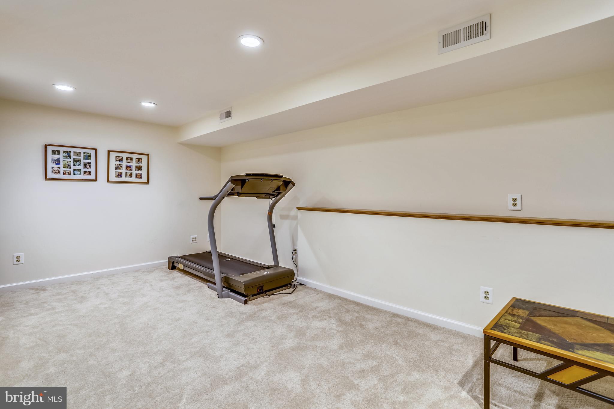 BRADDOCK HEIGHTS - Residential