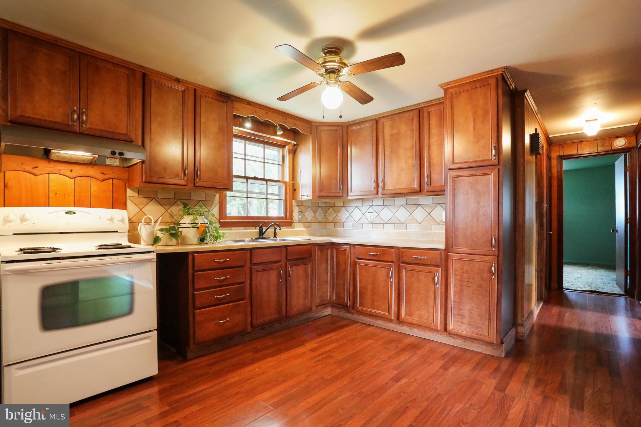 FOREST HILLS - Residential