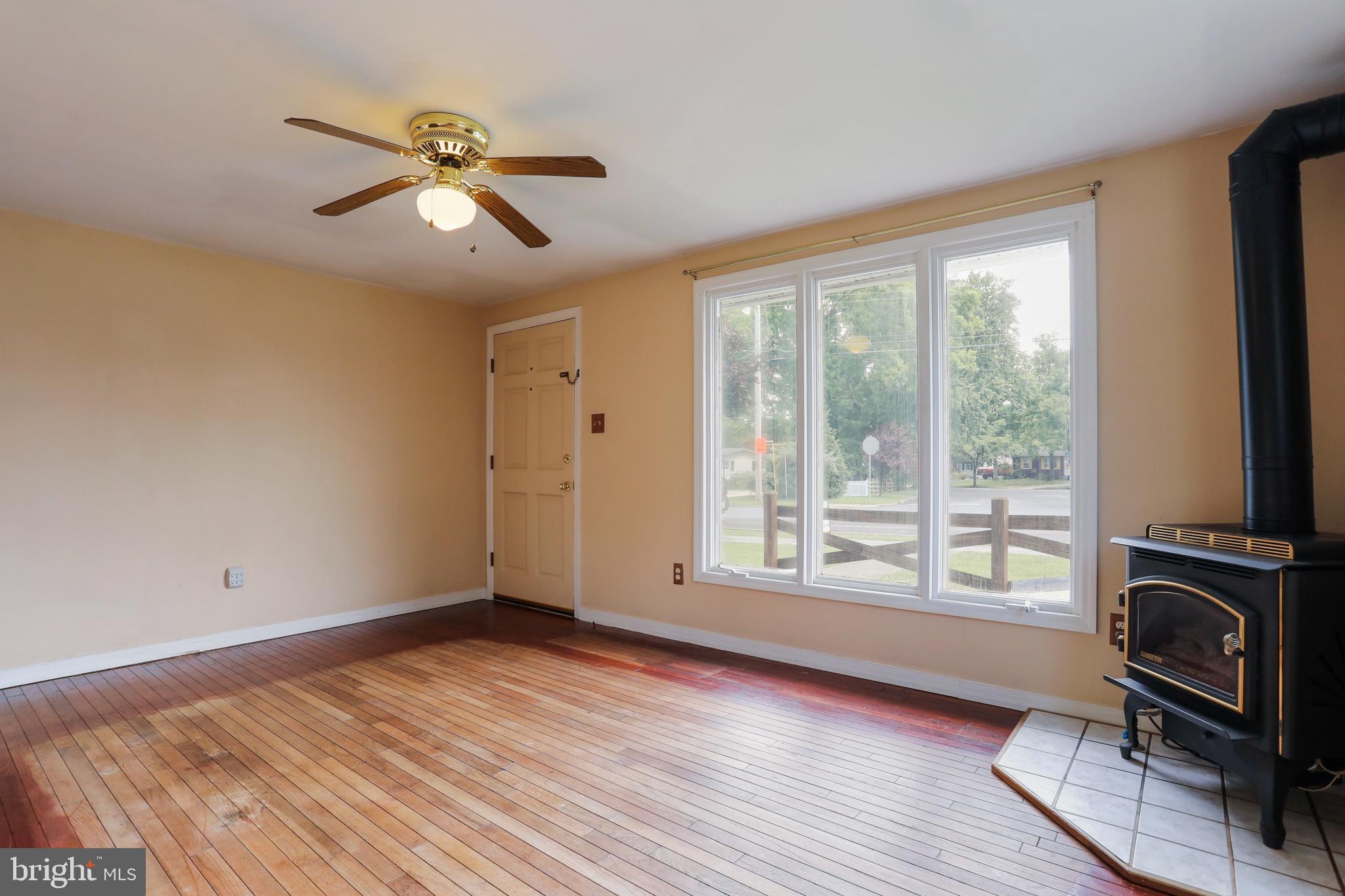 FOREST HILLS - Residential