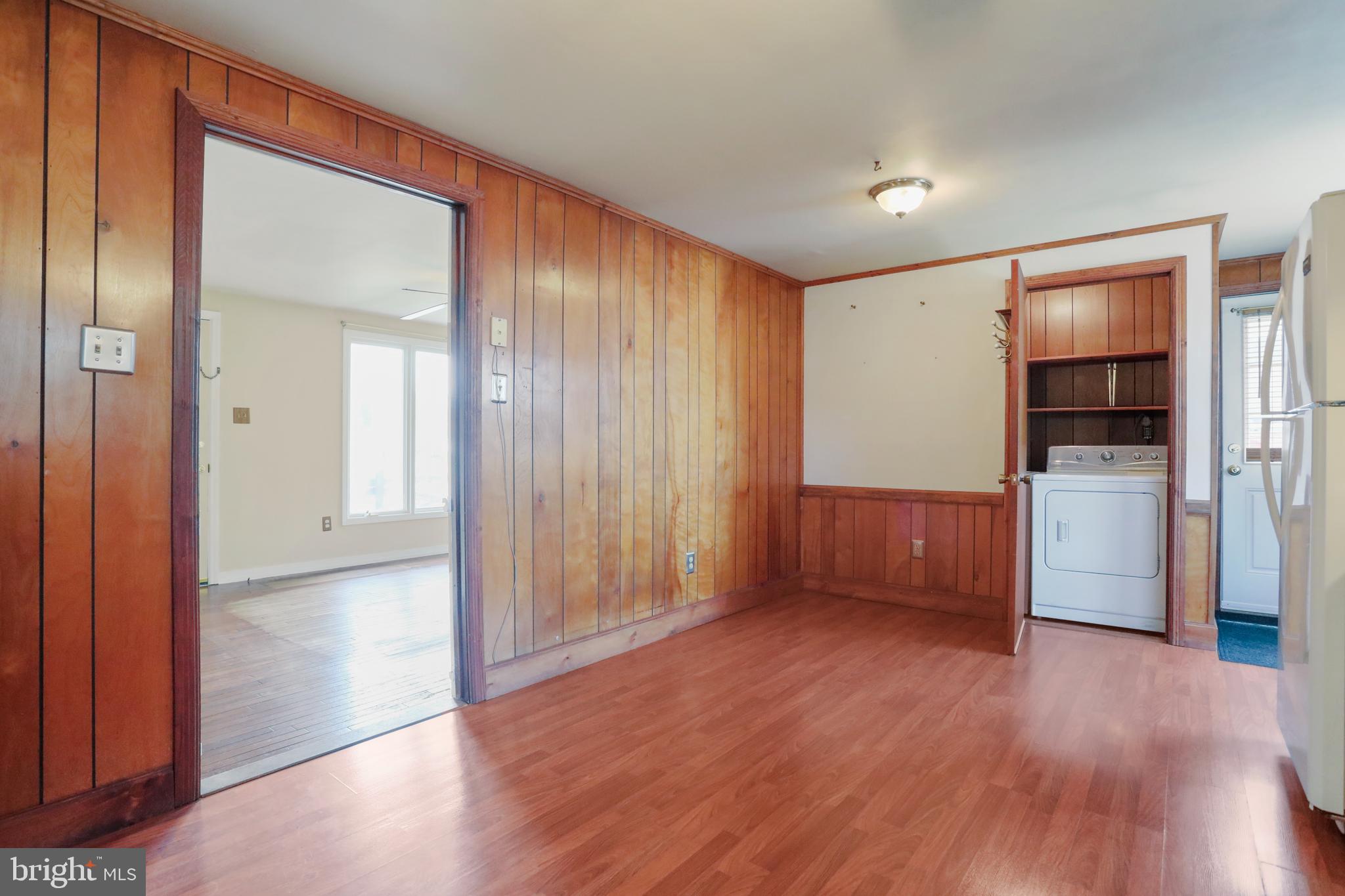 FOREST HILLS - Residential