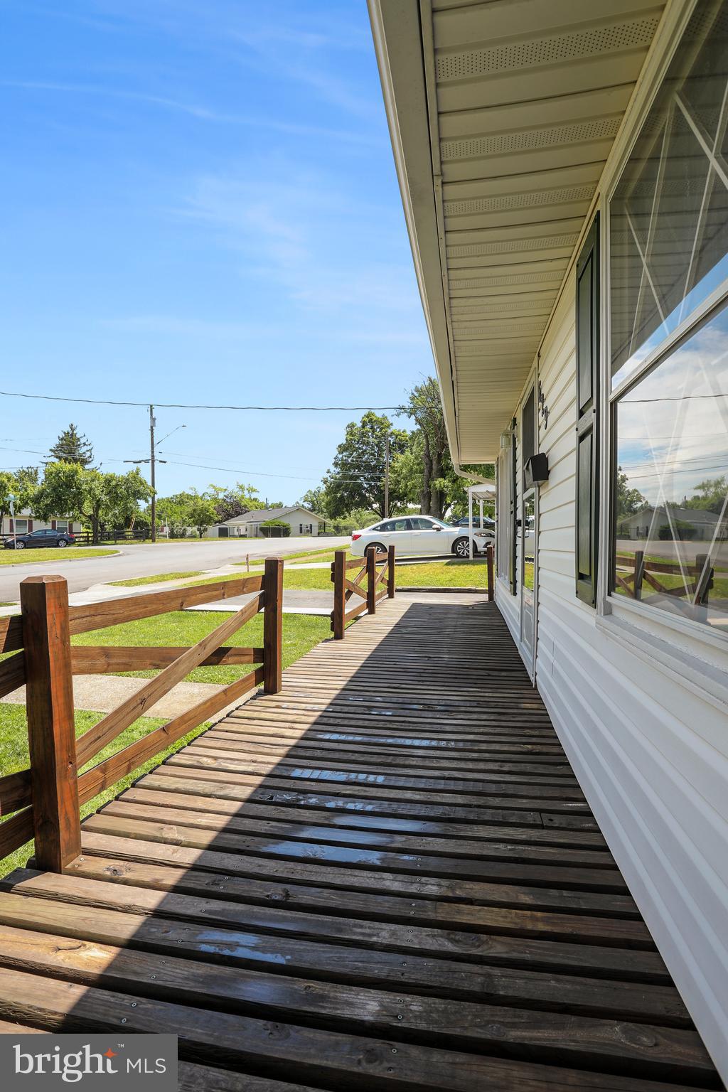 FOREST HILLS - Residential