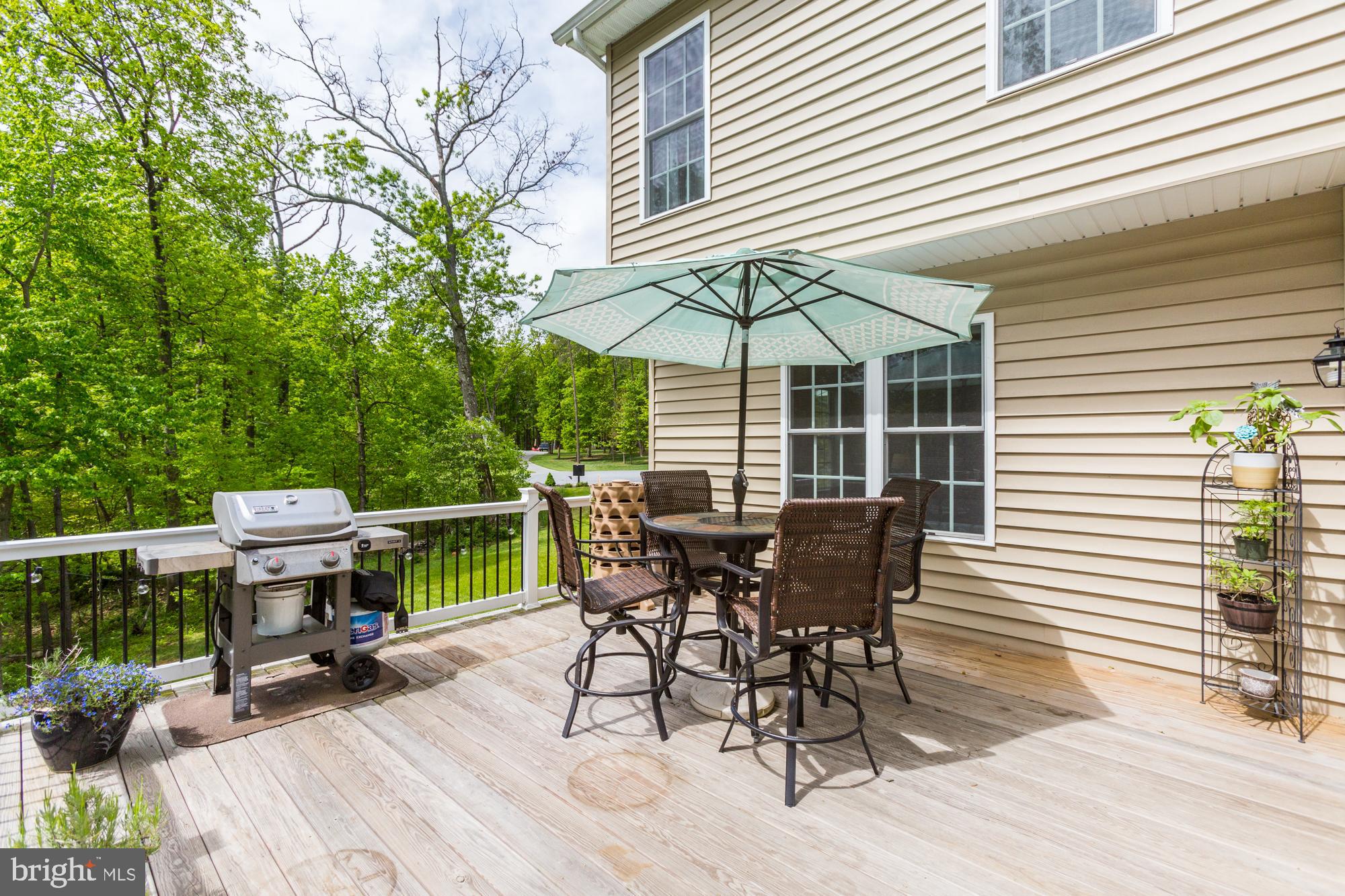 PINEWOOD FARMS - Residential