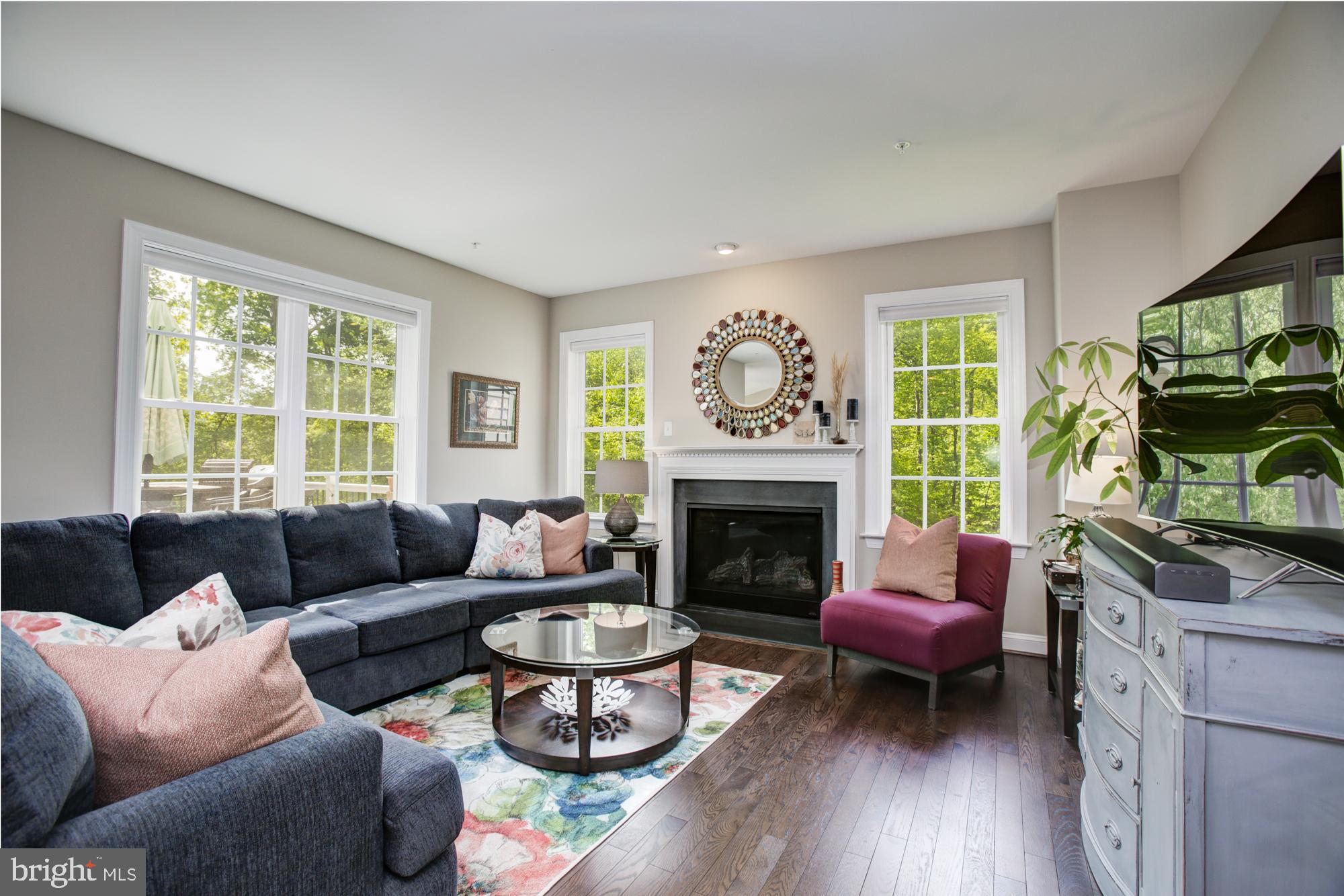 PINEWOOD FARMS - Residential