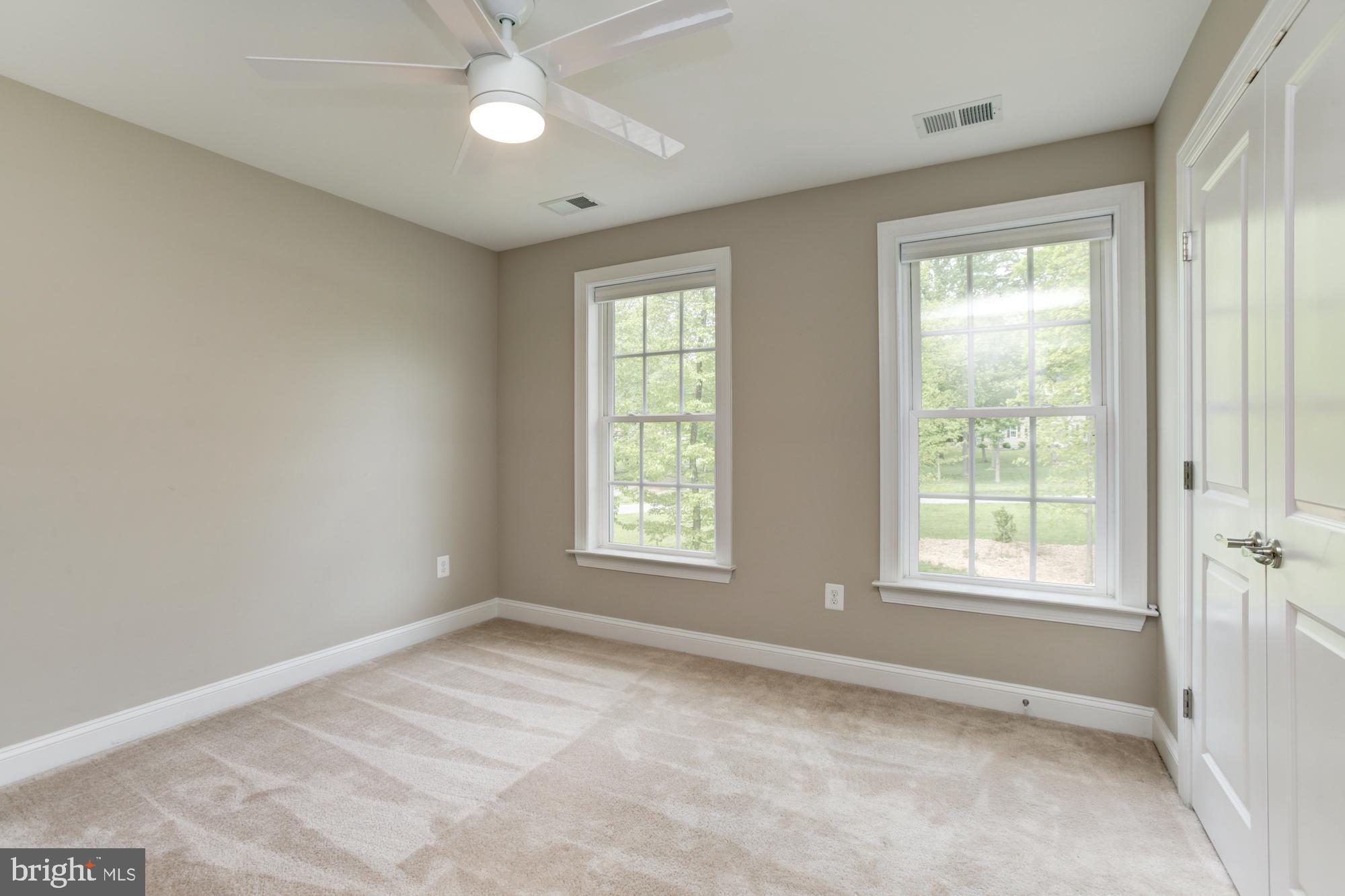 PINEWOOD FARMS - Residential