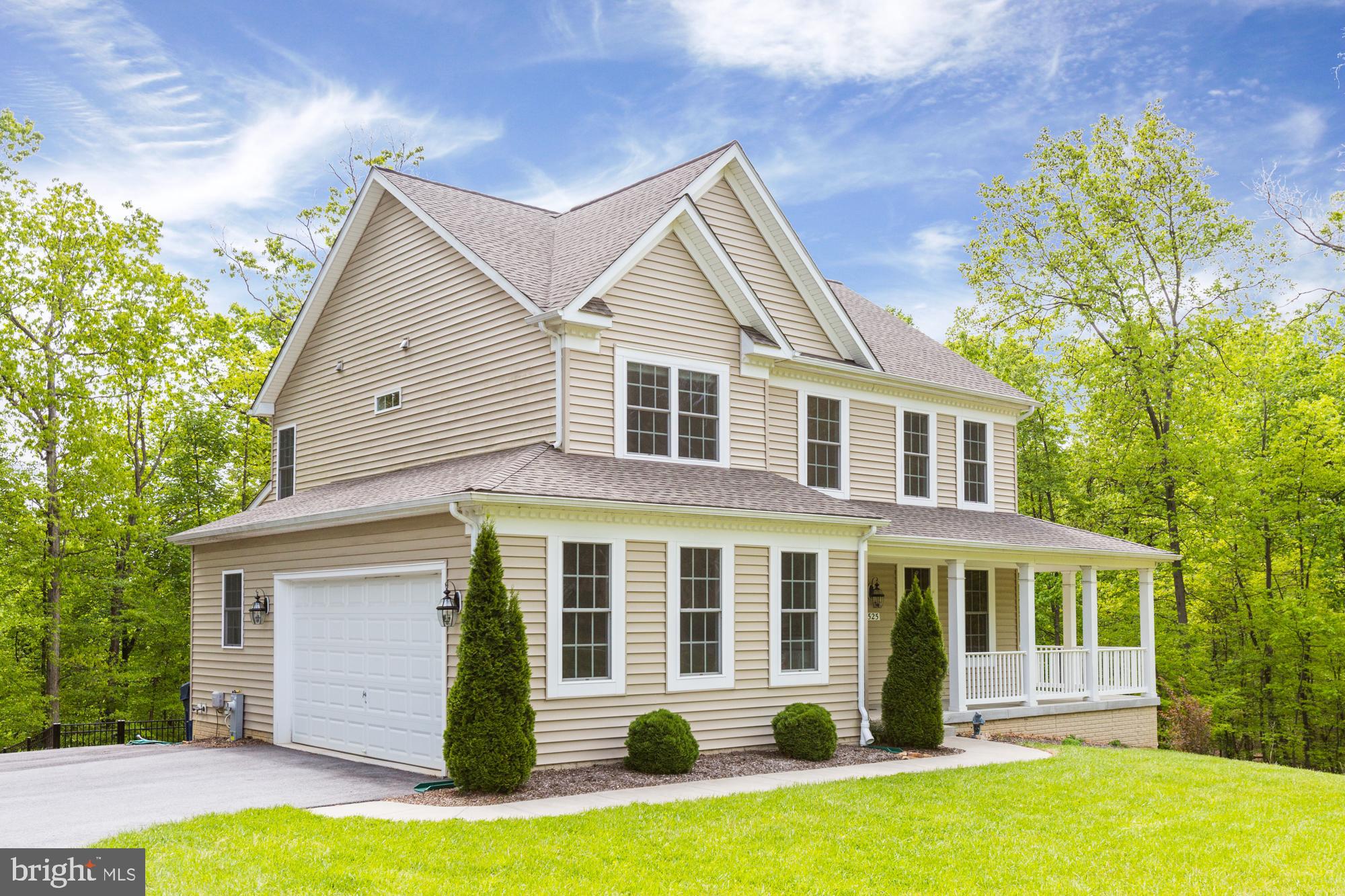 PINEWOOD FARMS - Residential