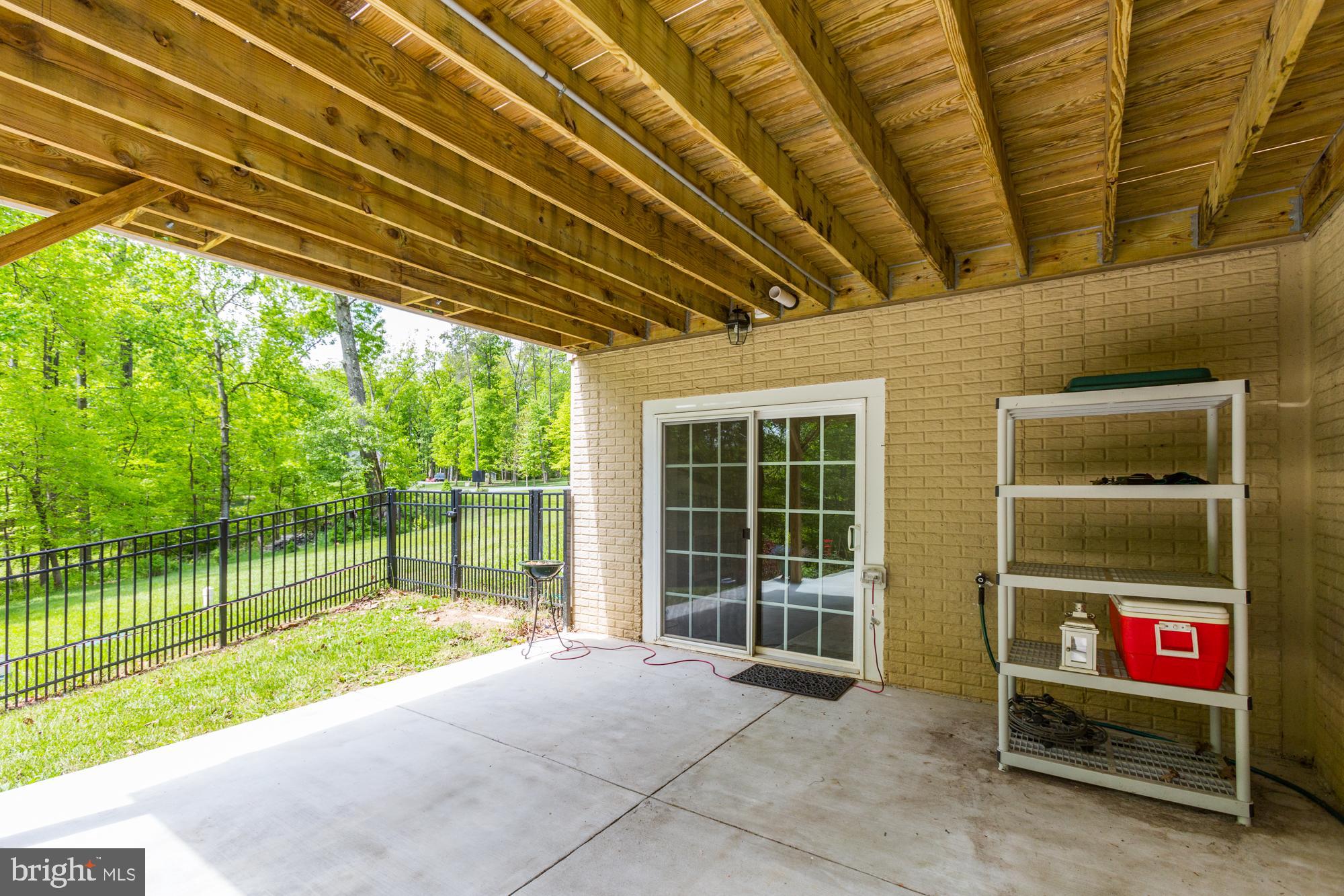 PINEWOOD FARMS - Residential