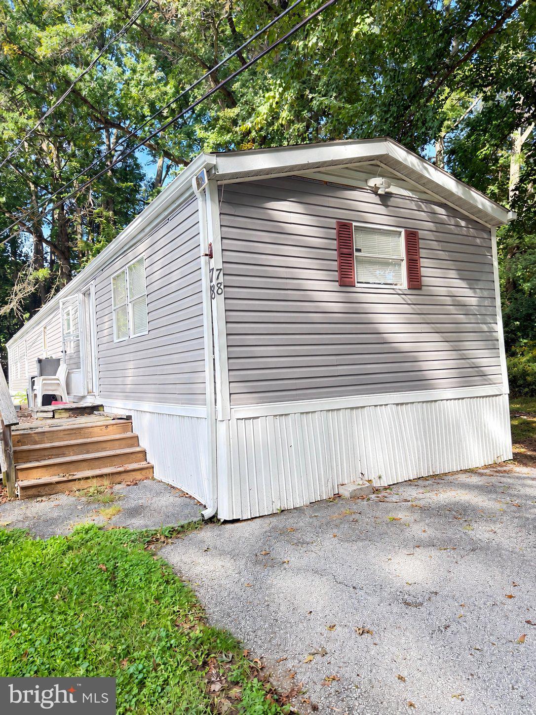 78 N DRAGON DRIVE