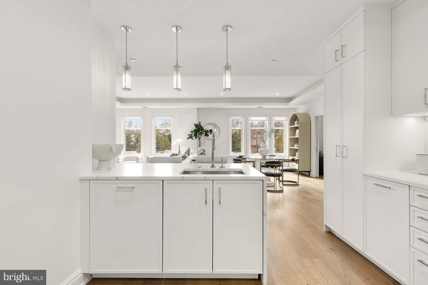 CHEVY CHASE - Residential