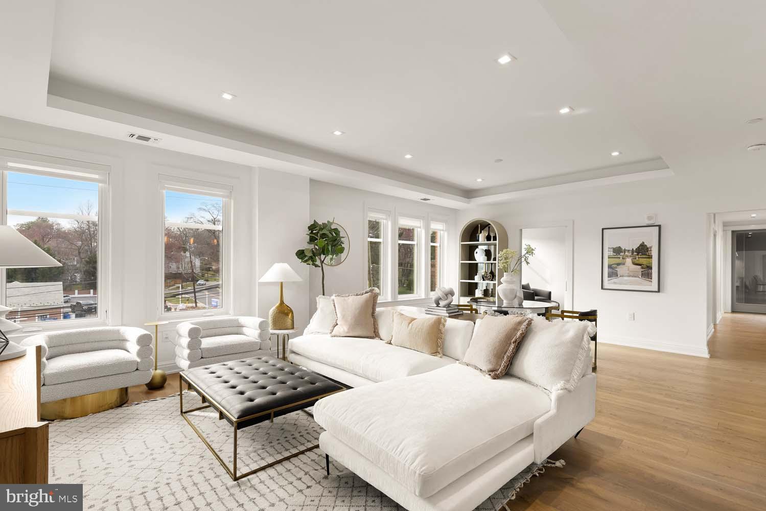 CHEVY CHASE - Residential