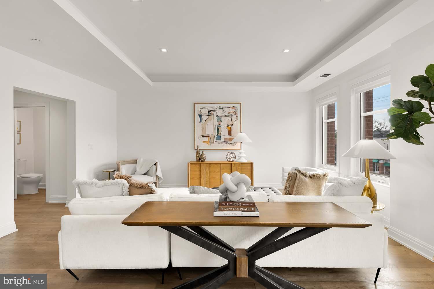 CHEVY CHASE - Residential