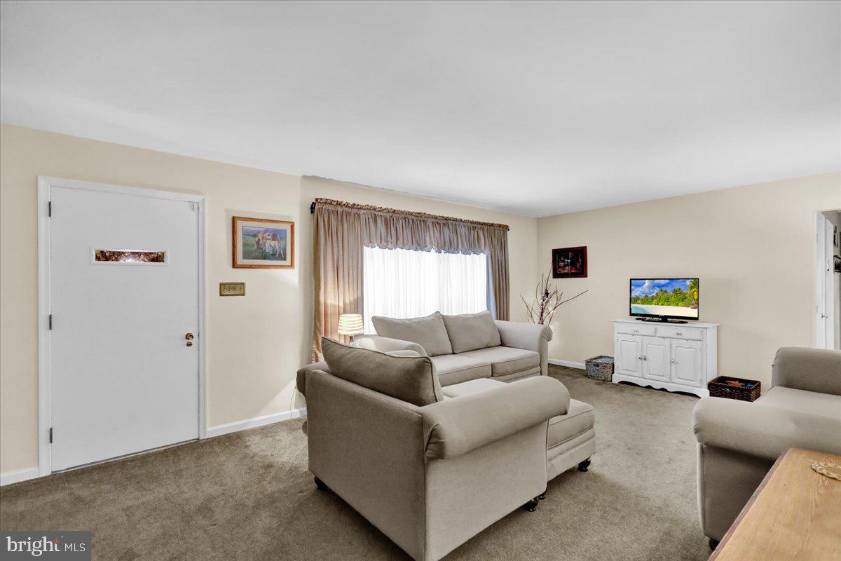 16405 POTTSVILLE PIKE