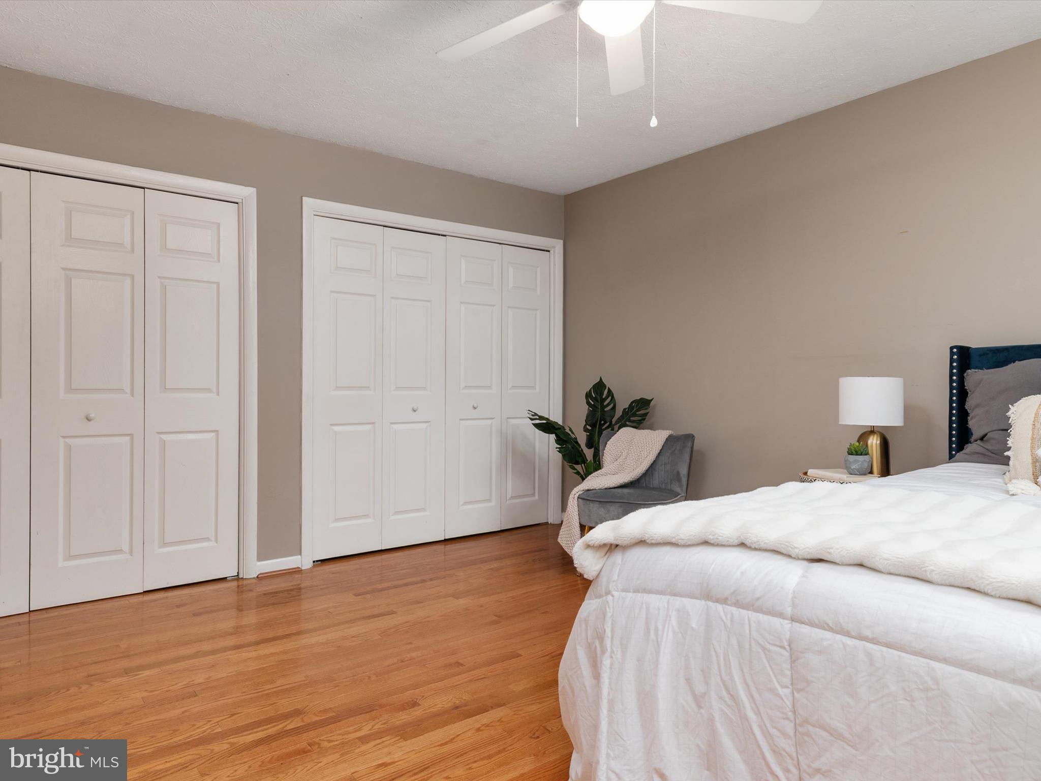 GRAVELY - Residential