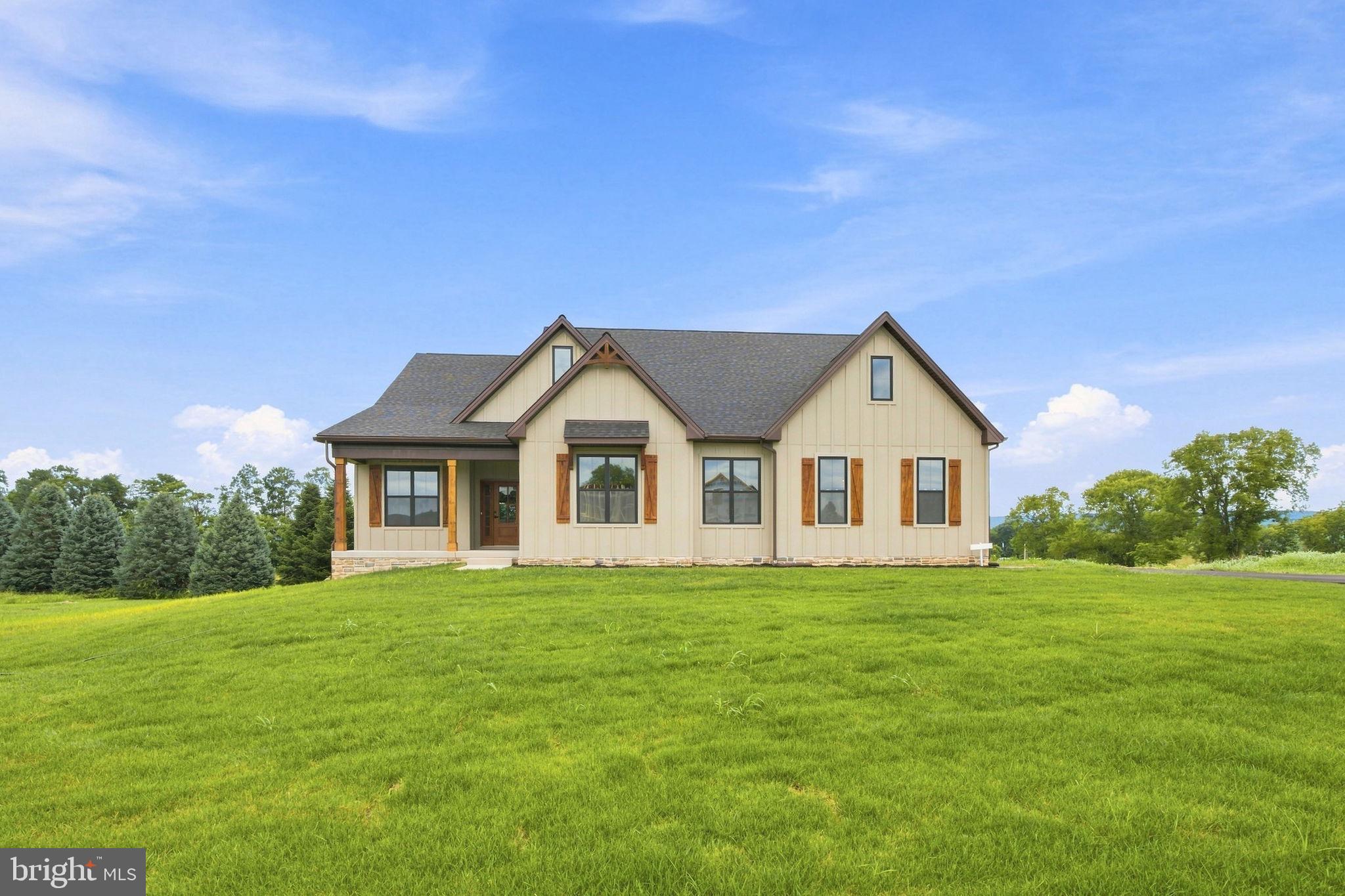 78 JINGLE BELLS COURT LOT 4