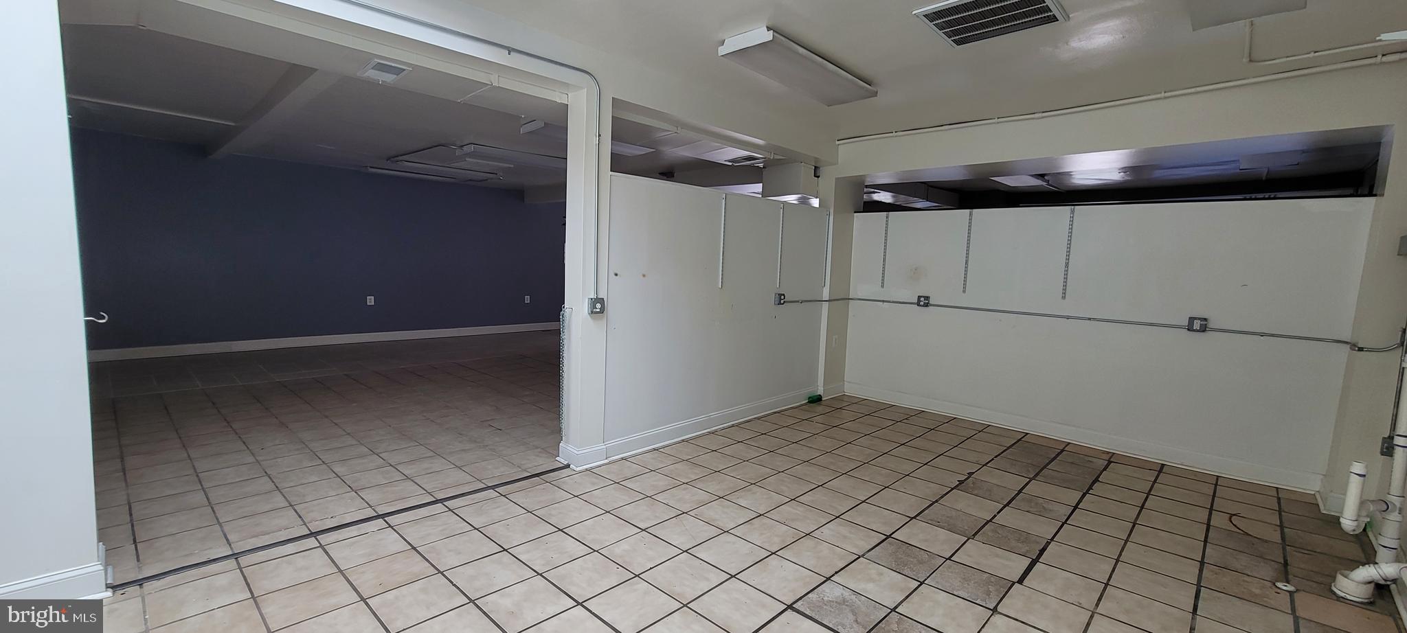 MARSHALL - Commercial Sale