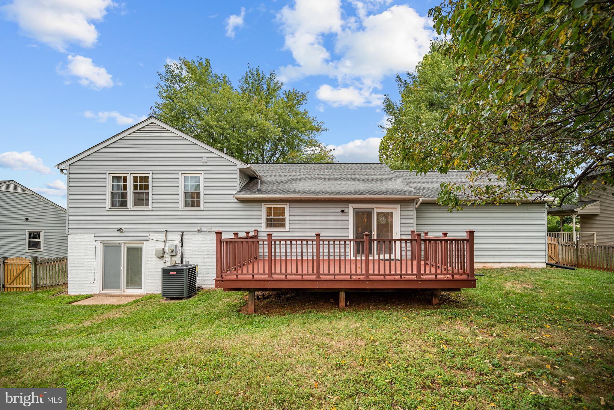 CLOVERHILL - Residential