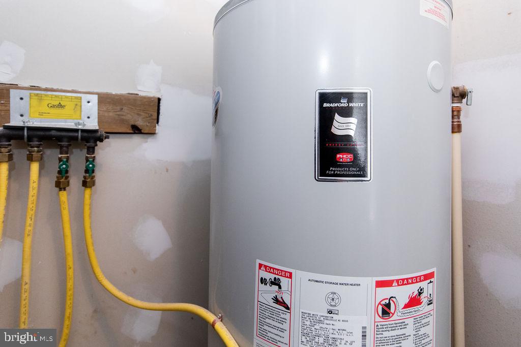 CLARKSBURG TOWN CENTER - Residential